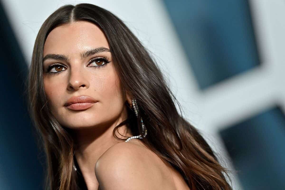 Emily Ratajkowski Net Worth