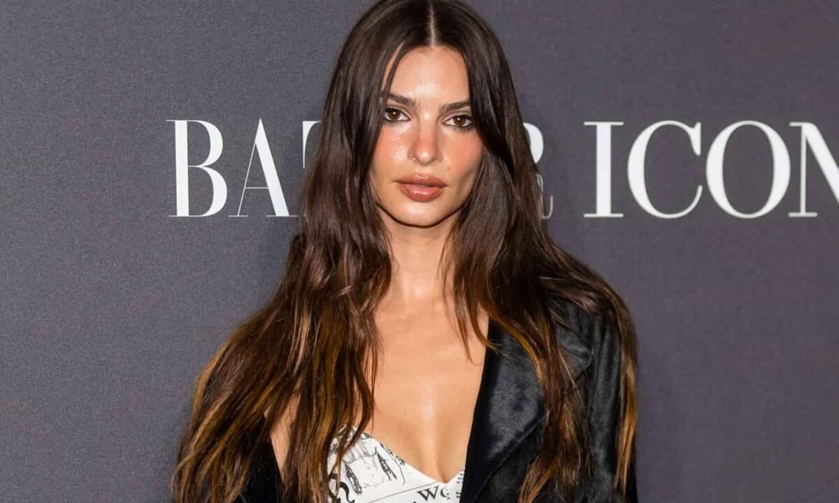 Emily Ratajkowski Net Worth